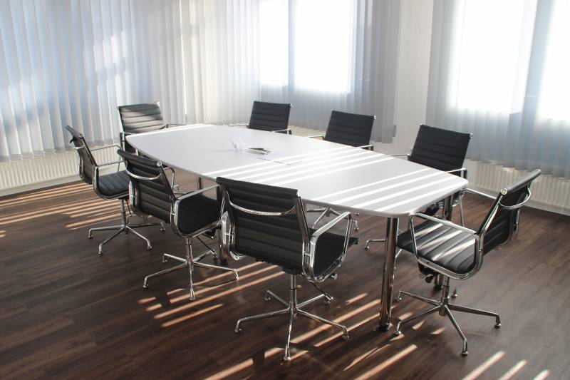 Rénovation de bureau pose de parquet mise en place de l'électricité à Lyon
